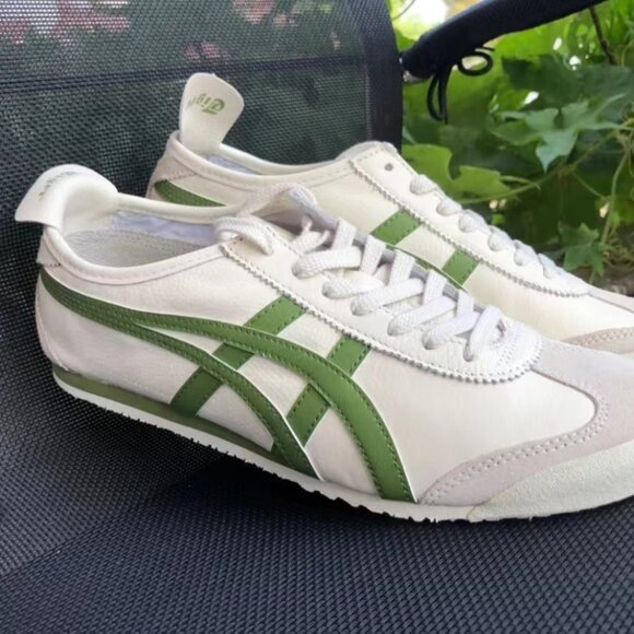 We Onitsuka Tiger Women\'s Casual Sneakers